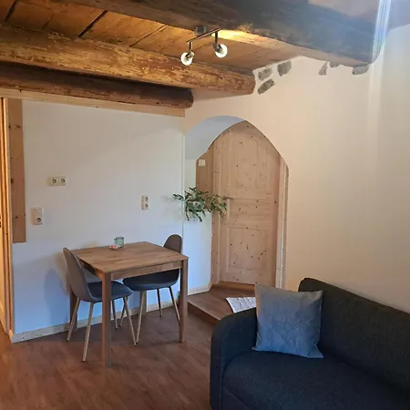 Haus Weissenbach Apartman *